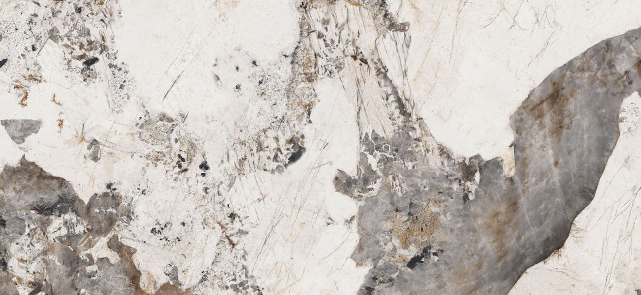 Signature Collection Toronto Close Up